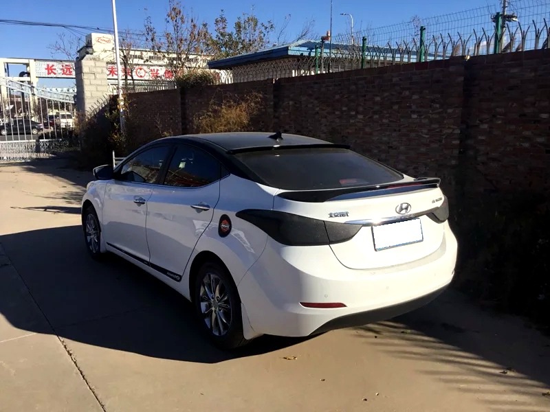 Suitable for 2012-2017 Hyundai Langdong Rear Wing Langdong Special Modified Painted Rear Wing with Light
