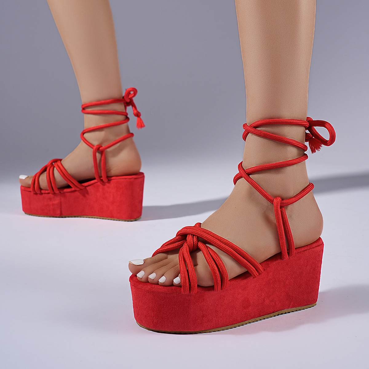 Plus Size Women's Heeled Sandals Criss Cross Wedge Platform_voghion.com
