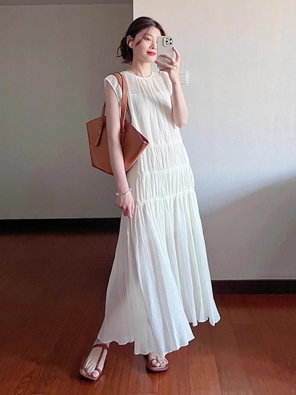 2510 フレンチプリーツデザインスーパーフェアリードレス夏の新しいスタイルの優しいスタイルの小さなフライングスリーブスリムラウンドネックロングスカート|undefined