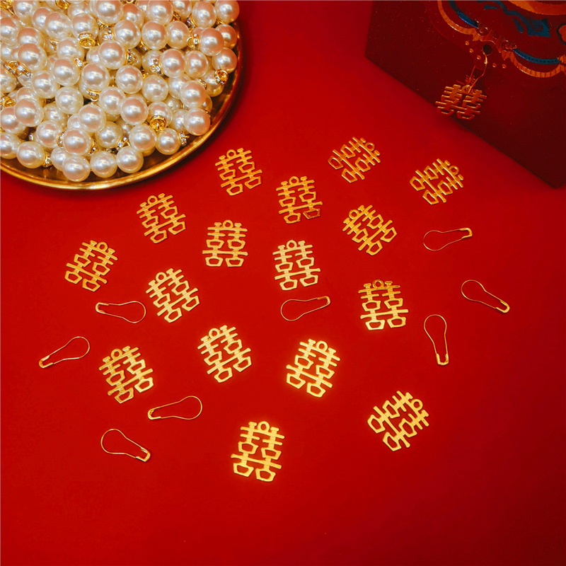 Double Happy Character Pendant Wedding Accompanying Gift Candy Hanging Decorative Card Pendant DIY Metal Accessories Pin Pearl Decoration