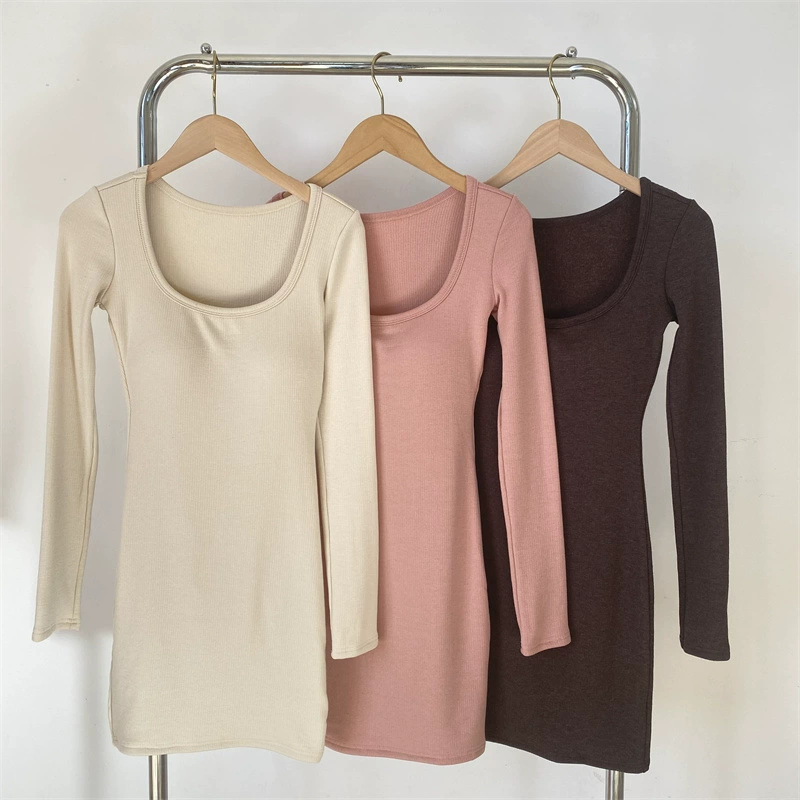 Платье с длинными рукавами-Плюс бархатный нагрудный коврик