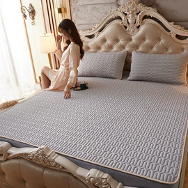 化纤床垫;乳胶凉席;其他被芯