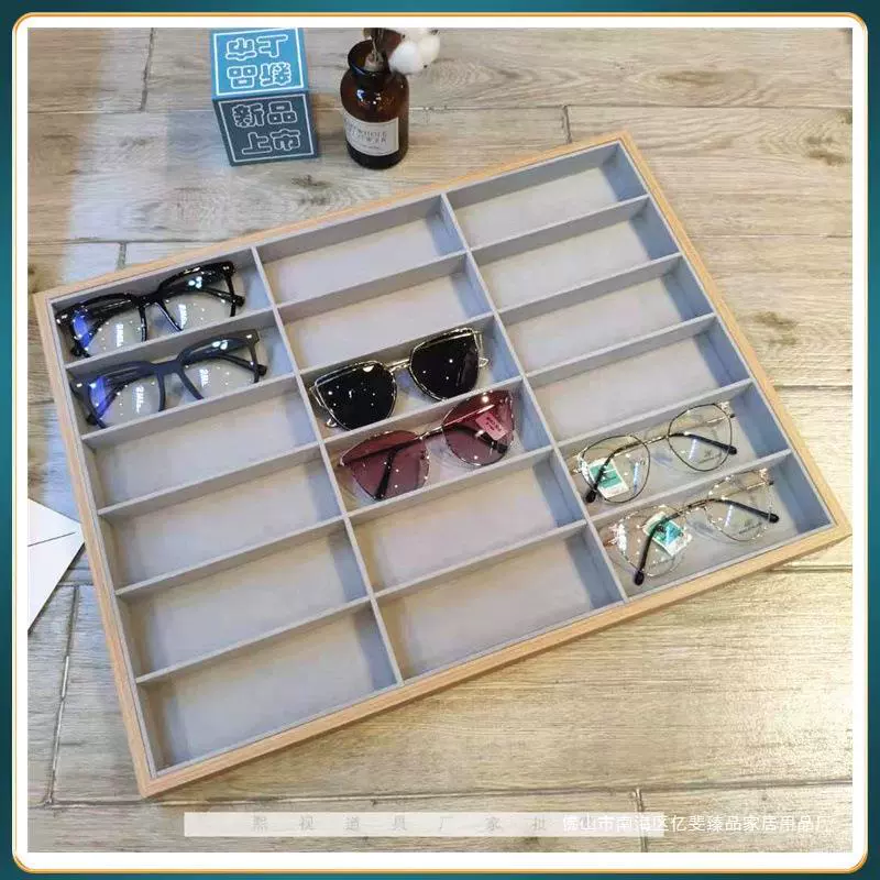 Стеллаж для очков Стеллаж для очков Стеллаж для очков