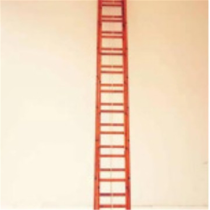 二节拉梯防腐、防蛀、脱脂、高温处理、多层粘材制成