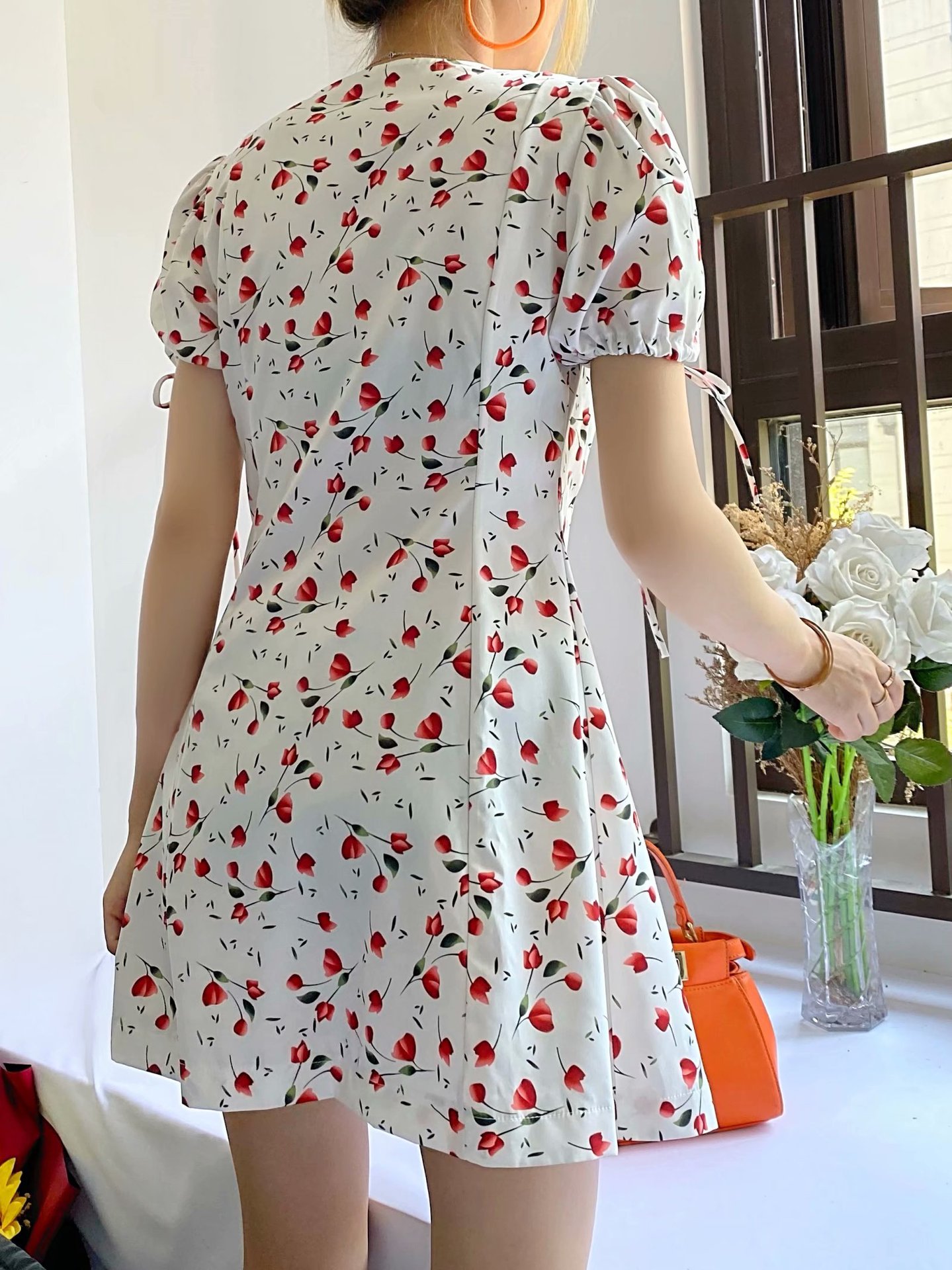 small floral bellflower V-neck A-line thin puff sleeve dress Nihaostyles wholesale clothing vendor NSAM74098