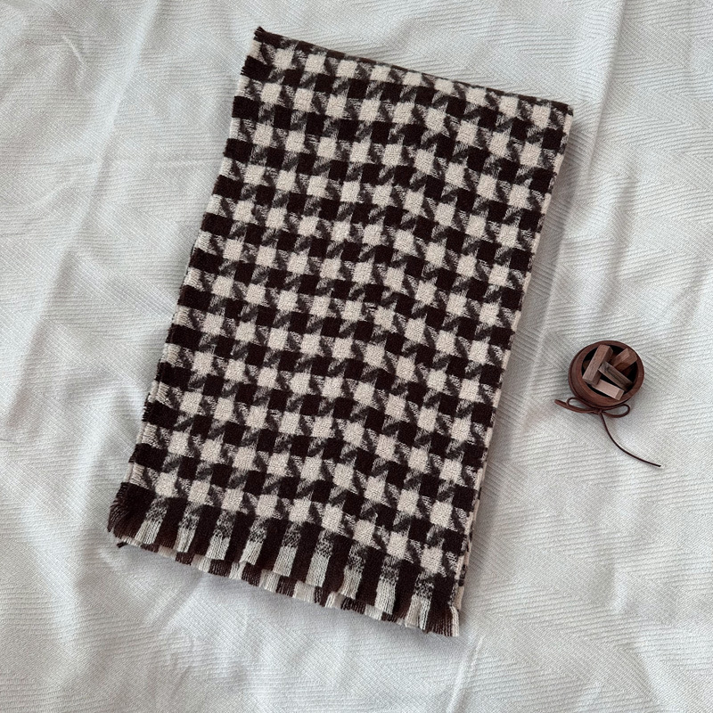 Design sense classic windmill thousand bird check imitation cashmere scarf women's winter warm atmosphere loose beard bib shawl_voghion.com