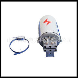 OPGW光缆24芯一进一出塔用铝合金接线盒头顶箍带立式接头盒图片 K