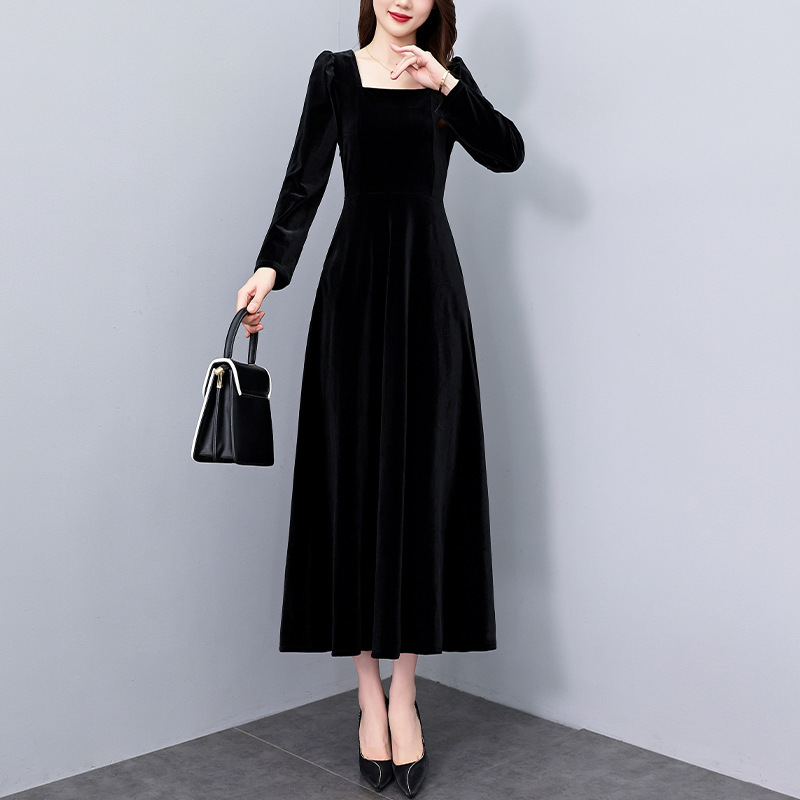 Hepburn-Style Velvet Dress for Women, Long Style, 2025 Autumn and Winter New Model, Plus Size, Waist-Cinching, Slimming, Black Dress for Chubby Women