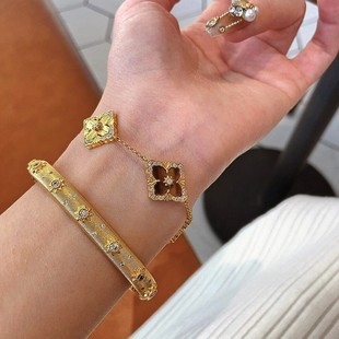 �������䲼�����z�����CŮ18k�ٴ��p�ݏ͹ŵ����G�Ʒ���l