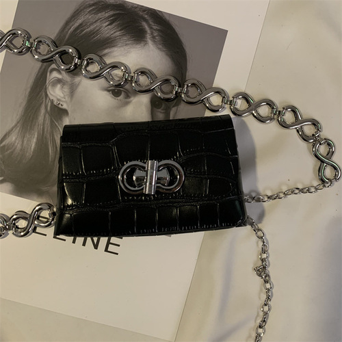  New Mini Waist Bag Women's Crossbody Bag Spring Summer New Belt Fashion Personality Chain Bag JK Trendy Ins