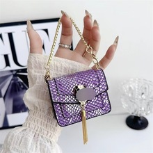 2025�¿�ͨ�ø�Ʒ���{�����C���C���D�����^���C�׶��C���F؛���l