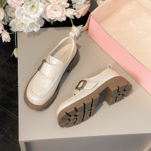 小皮鞋女英伦风厚底粗跟2026四季款时尚复古乐福鞋金属扣魔术贴装