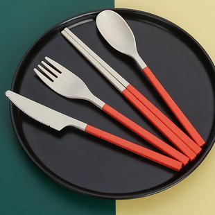 ���ն��ɲ�ж�W�������׿��Ӳ;����b��y���ӑ����ۯB�YƷ�ļ���