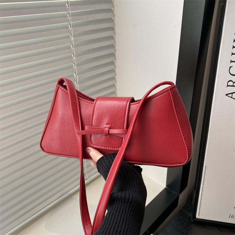 Bolsa de moda bajo la axila para mujeres de gran capacidad 2025 primavera nueva moda nicho bolso de hombro bolso de arco bolso de mano