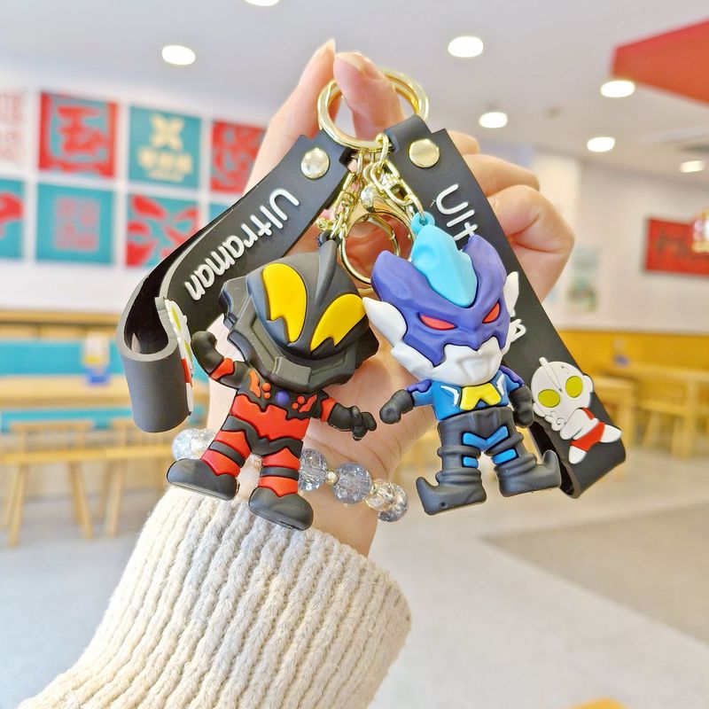 創意的なアニメのウルトラマンのキーホルダーは学生のカバンの自動車のキーチェーンのブラインドの箱の子供機の贈り物を掛けます。|undefined