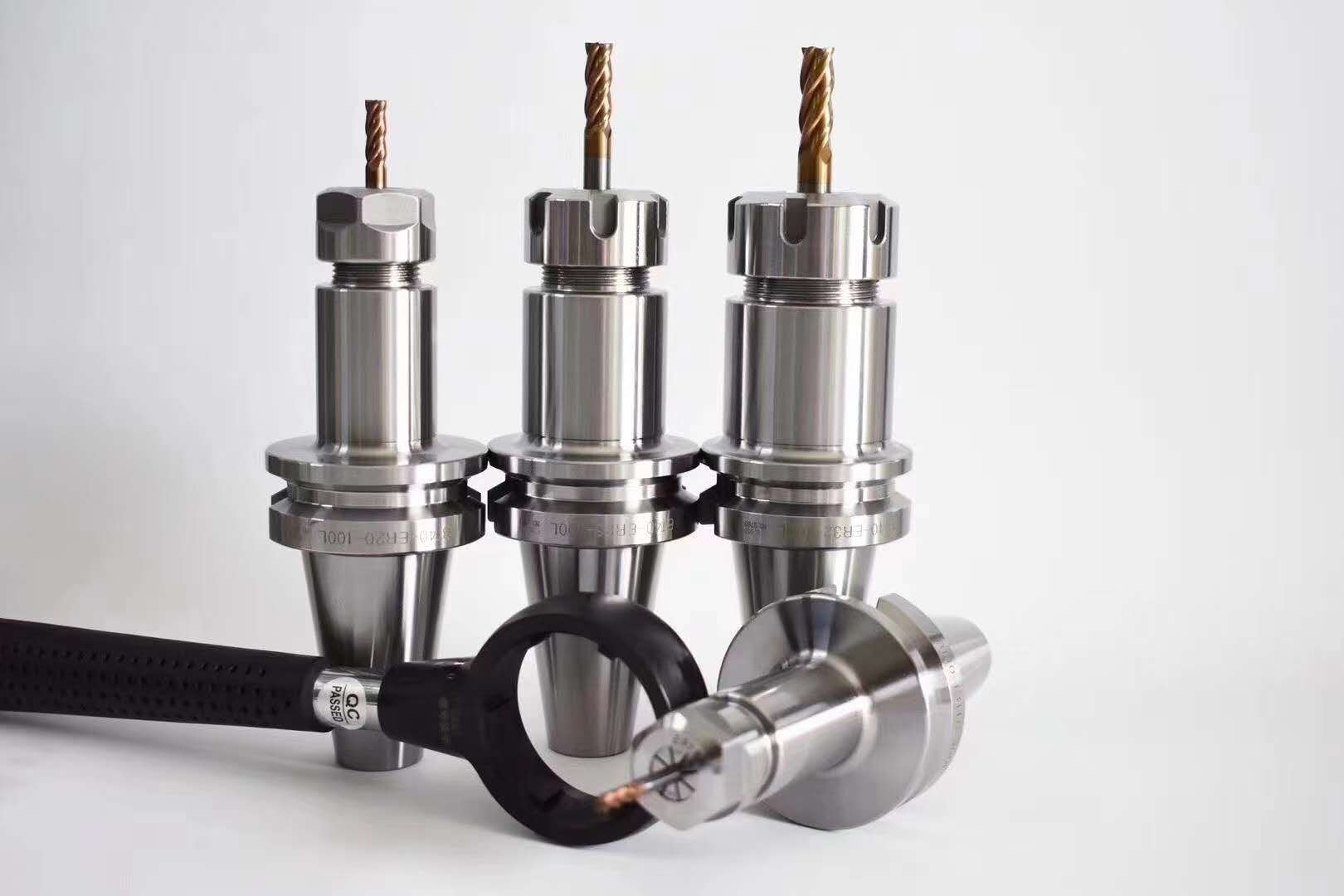 供应 BT-ER 高精 动平衡刀柄系列   BT40-ER11-70L/铣夹头  0.003