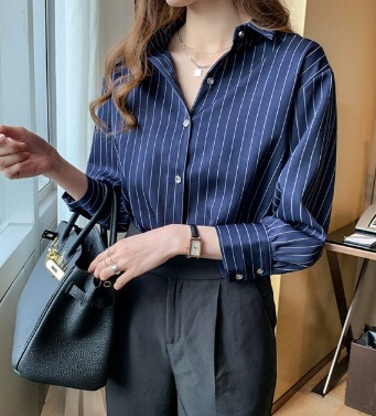 2025 春の女性のニッチトップスレトロ香港スタイル白ストライプシャツデザインライト大人レイヤードシャツ|undefined