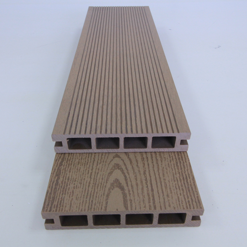 Generación WPC de agujero cuadrado al aire libre 135*25 protección del medio ambiente madera plástico paisaje pasarela pasillo anticorrosivo decoración tablero