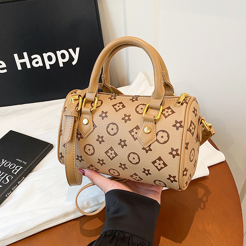 Fashion Printed Handbag Large Capacity Versatile Commuter Boston Bag For Women Luxury Single Shoulder Crossbody Bag - Thumbnail 6