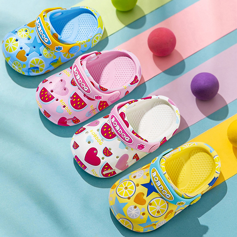 Babu Bean Children's Hole Shoes for Boys Summer New Arrival 1-5 Years Old Girl's Printed EVA Sandals and Slippers Outer Wear Beach Shoes for Women