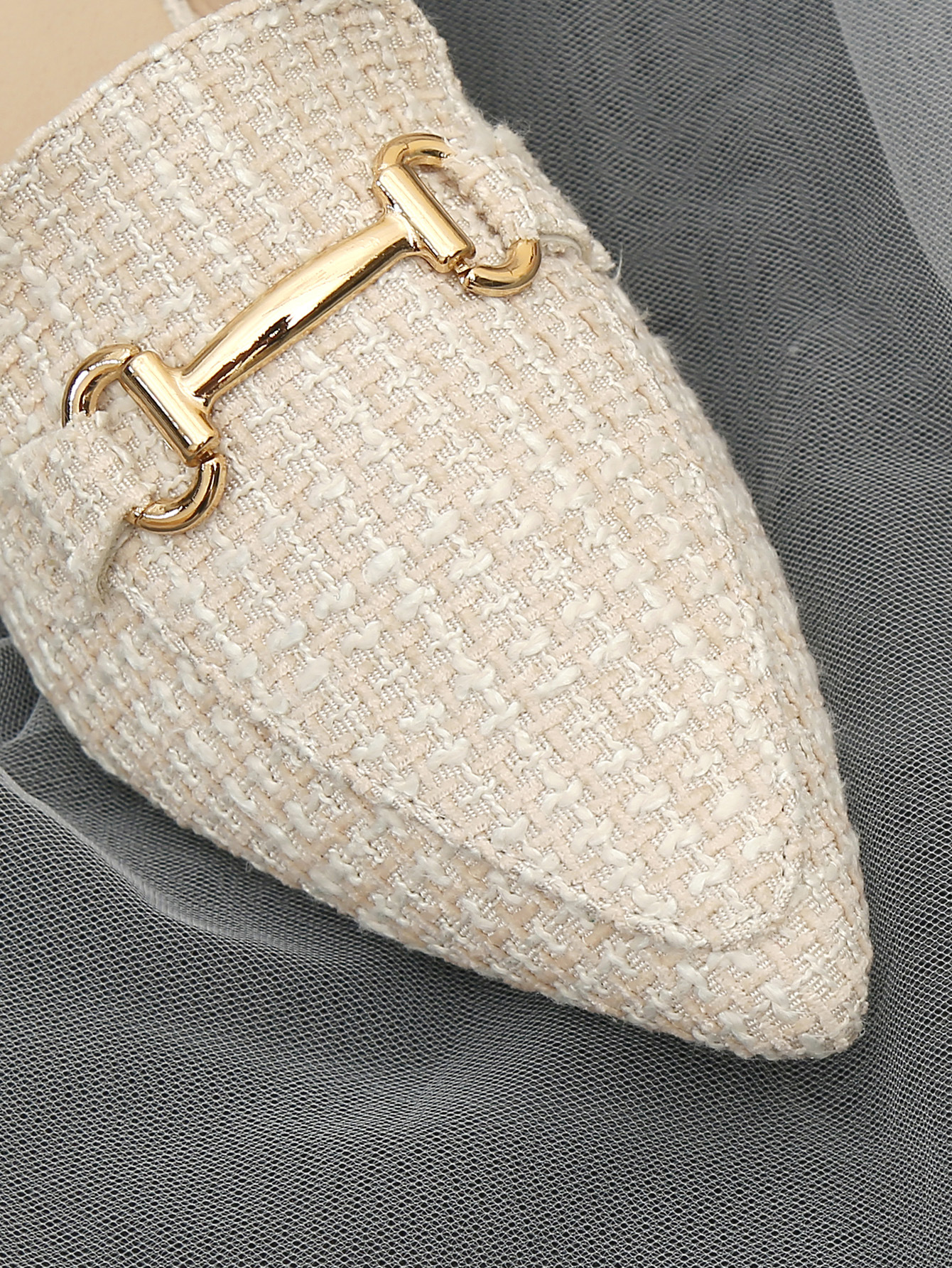 Grenzüberschreitender Sommer, kleiner Duft, modische Damen-Einzelschuhe mit flachem Boden, spitzer Zehenbereich, leerer Baotou-Half-Drag-Außenhandel_voghion.com