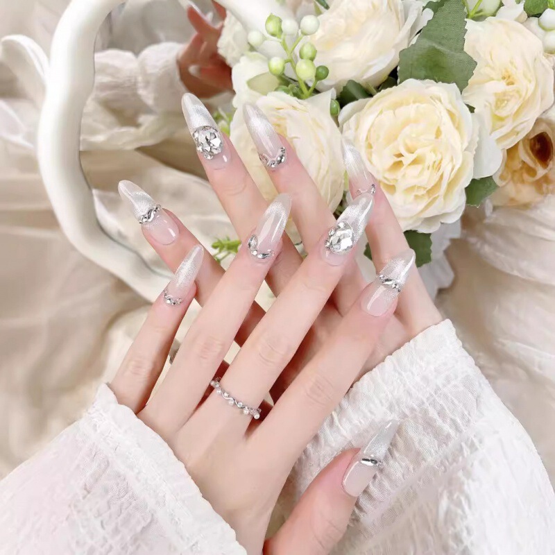 Purely Handmade Wearable Nails, High-end Accessible Luxury, Simple Stereo Pile Diamonds, Spotlight Cat Eye Long Nails, Light Year Removable Nail Stickers