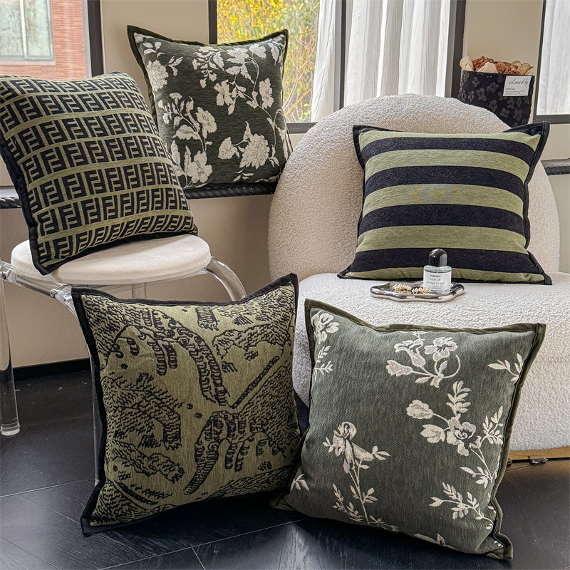 Medieval Style American Jacquard Nordic Living Room Sofa Pillow Light Luxury Bay Window Small Ornaments Cushion Cushion