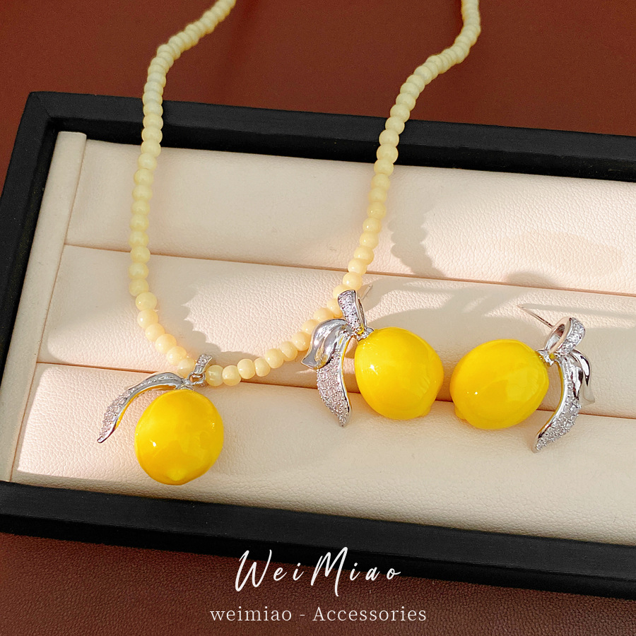 Collar de limón de resina de zircón con cuentas redondas lujo ligero nicho clavícula fresco conjunto de joyería de alta calidad mayorista