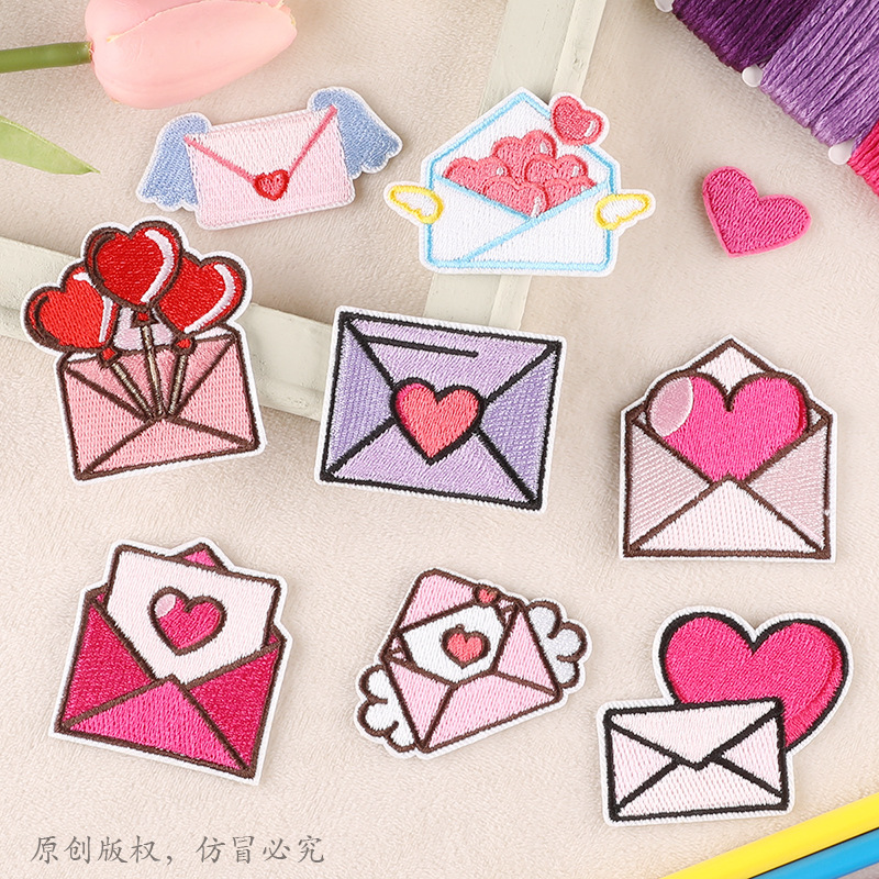 励新电脑绣花标情人节系列布标爱心补丁贴服装辅料DIY手账刺绣贴