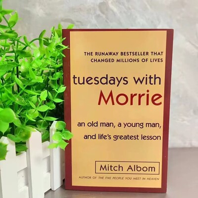 Встреча во вторник английская версия вторников с Morrie English версией Albom, Mitch