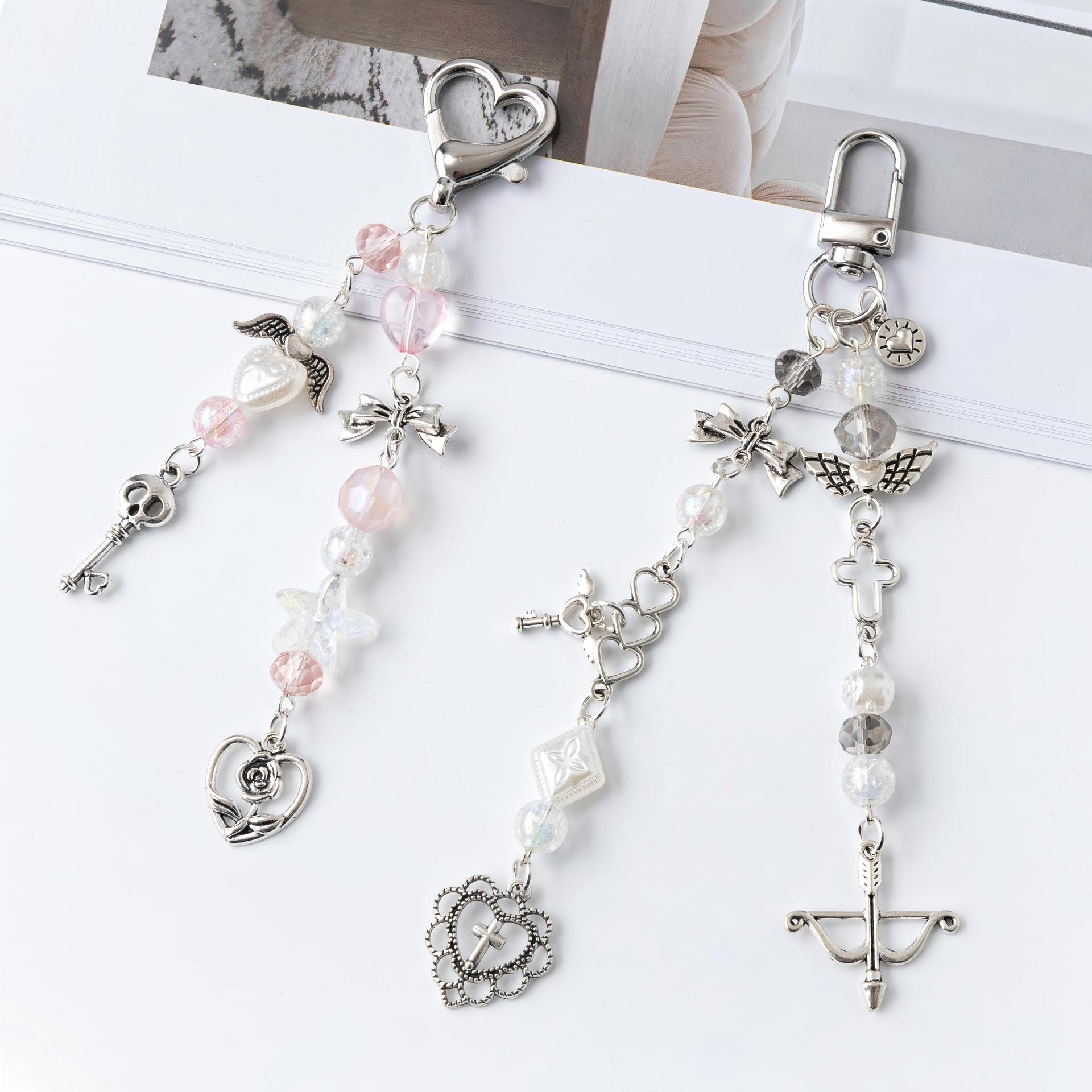 Cross-border Sweet Cool Spice Girl Style Harajuku Japanese and Korean Style Beaded Bowknot Love Keychain Ins Bag Pendant Mobile Phone Chain