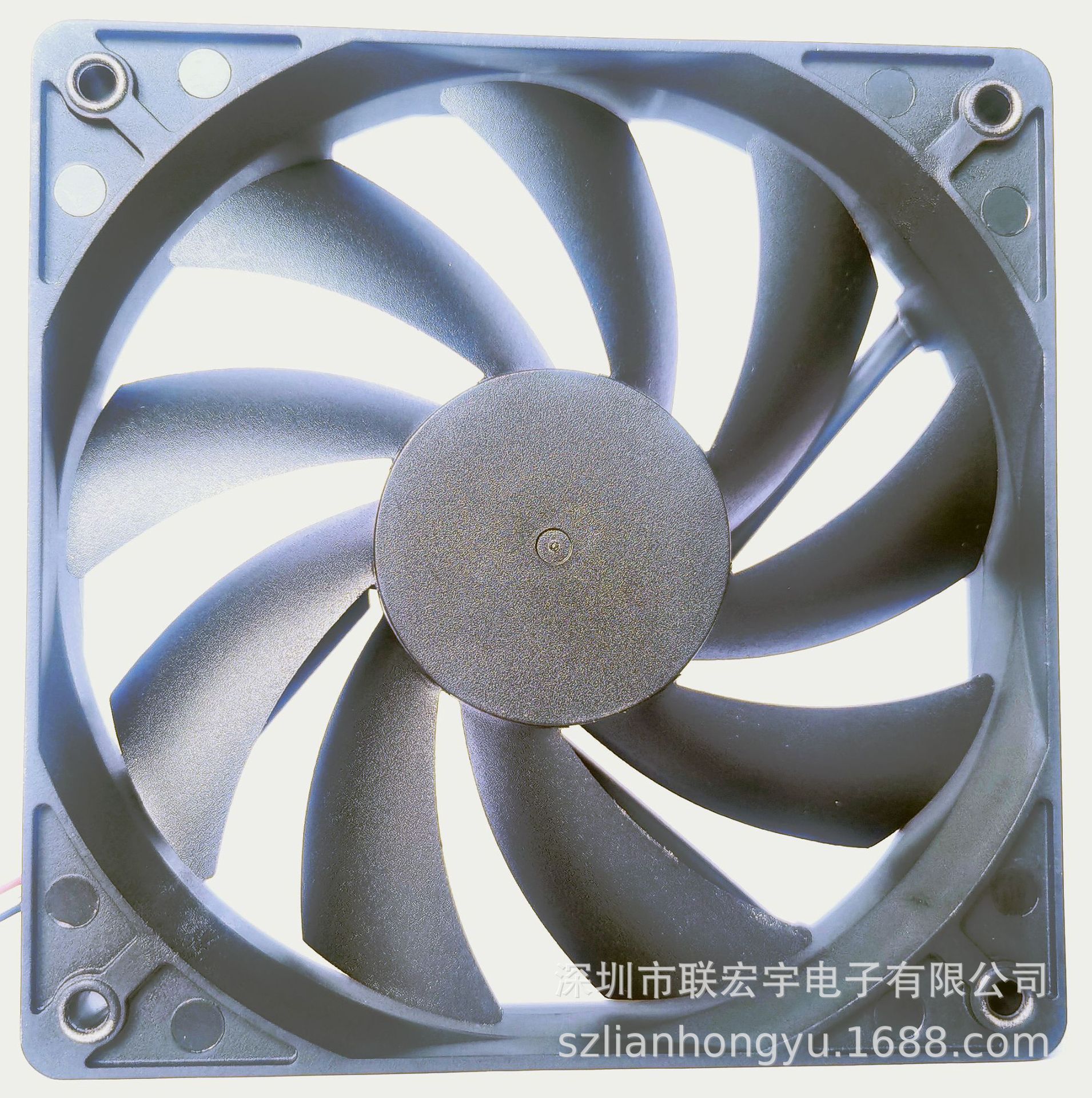 LD12025 9叶大风量低风噪 环保PBT 无刷直流风扇