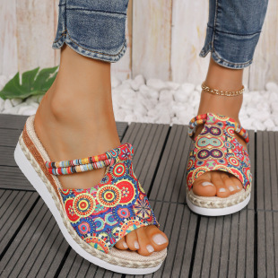 Women's Colorful Sandals and Slippers Summer New Wedge Beach Sandals Slide-shaped Middle Heel Casual Outer Wear slipper