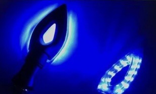 Fábrica al por mayor del sudeste asiático accesorios de modificación de motocicleta hueco en forma de corazón luz de dirección LED señal 12V universal