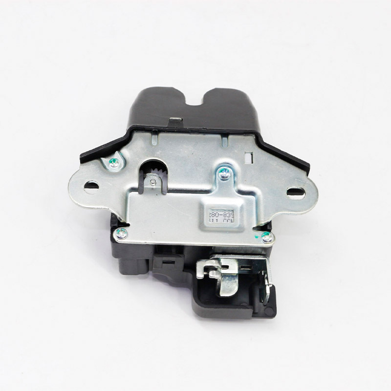 812303X010 is suitable for the rear trunk lock of Hyundai Elantra 2011-2016 sedans