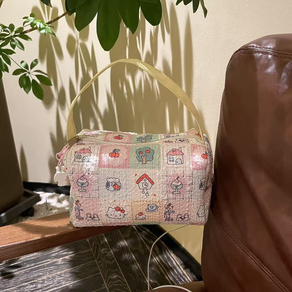 Ins High-Looking Cartoon Bear Portable Makeup Toiletry Bag Travel Cosmetics Bag Large Capacity Stereo Handbag for Women