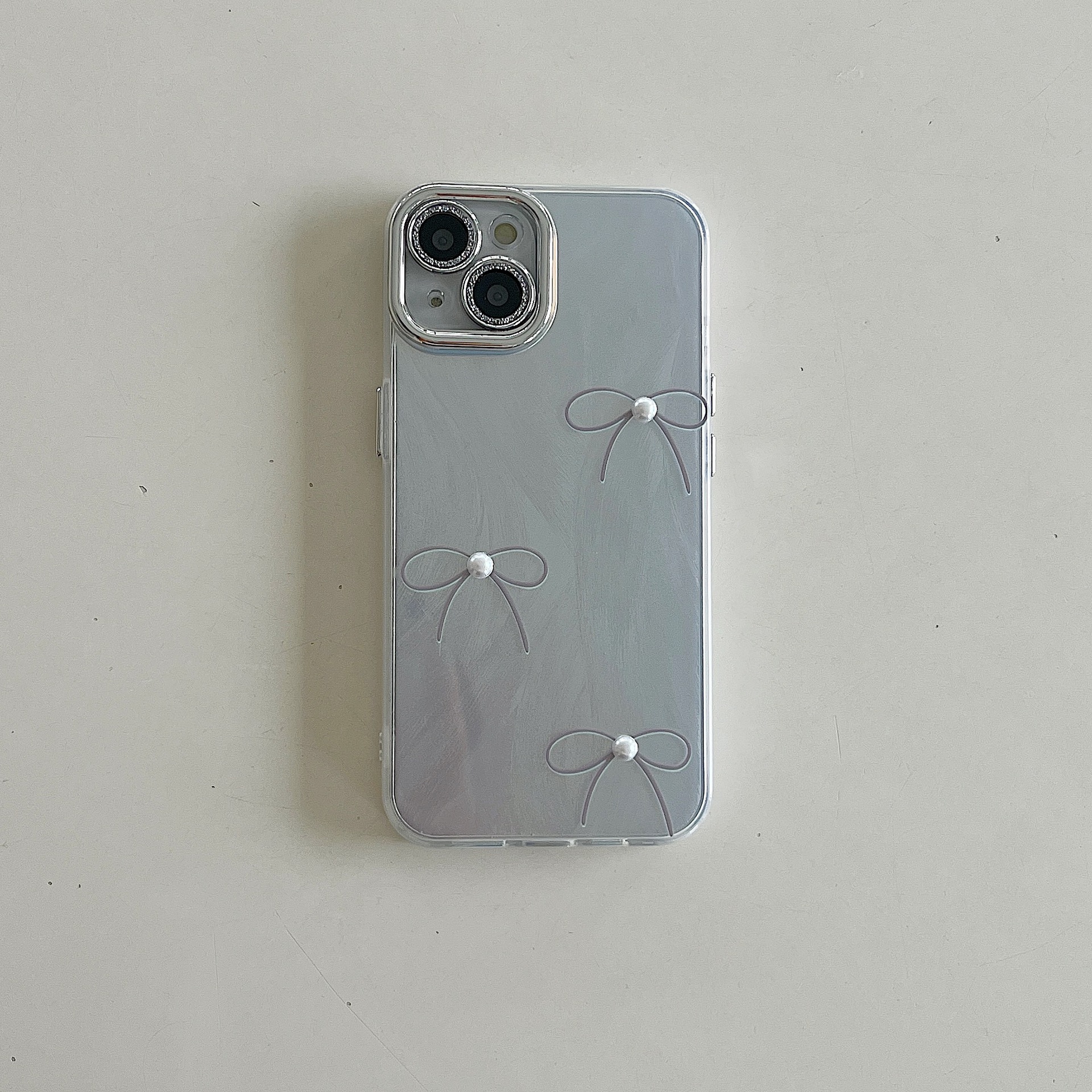 Lazo de perla de hilo de plumas francés para lente de brillo iPhone14 15ProMax funda para teléfono 12 Apple 13