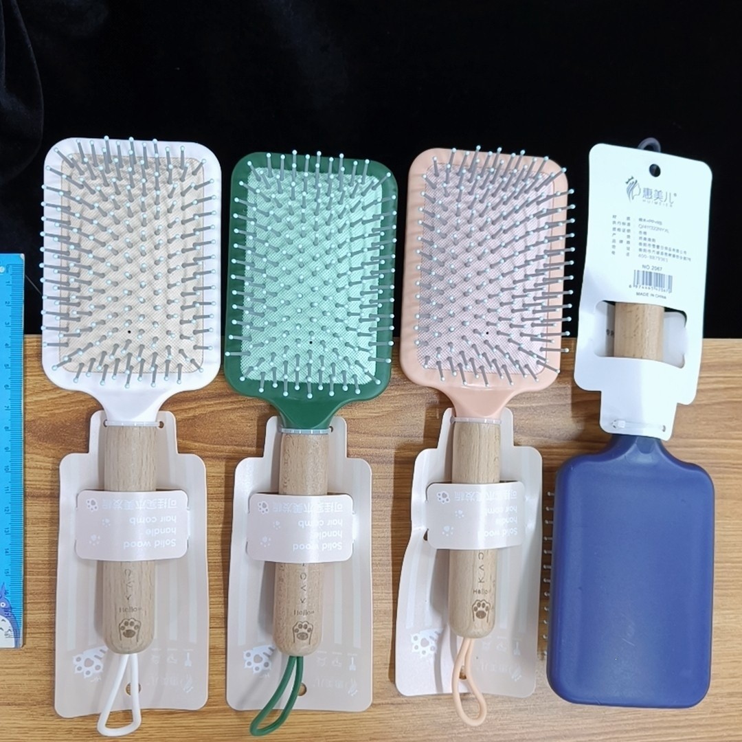 Bonito peine de peinado color macarrón con cojín de aire para masaje, adecuado para uso doméstico y dormitorios estudiantiles, cepillo de pelo de plástico suave con cojín de aire.