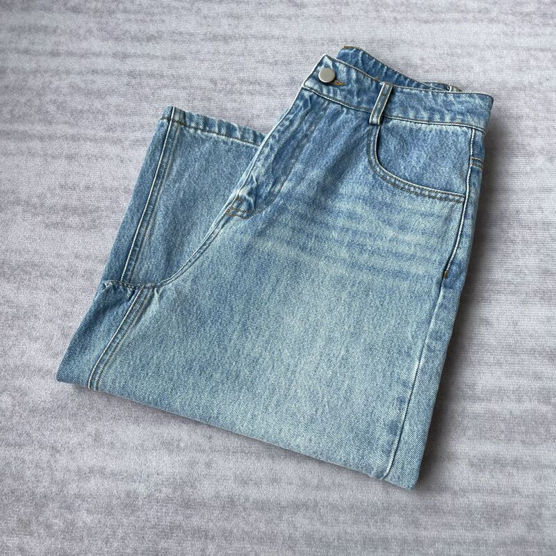 American-Style Vintage Blue 100% Cotton! High-Waisted, Lightweight, Breathable, Sweat-Wicking, Loose-Fitting, Slimming Women's Summer New Denim Capri Pants American-Style Vintage Blue 100% Cotton! High-Waisted, Lightweight, Breathable, Sweat-Wicking, Loose-Fitting, Slimming Women's Summer New Denim Capri Pants