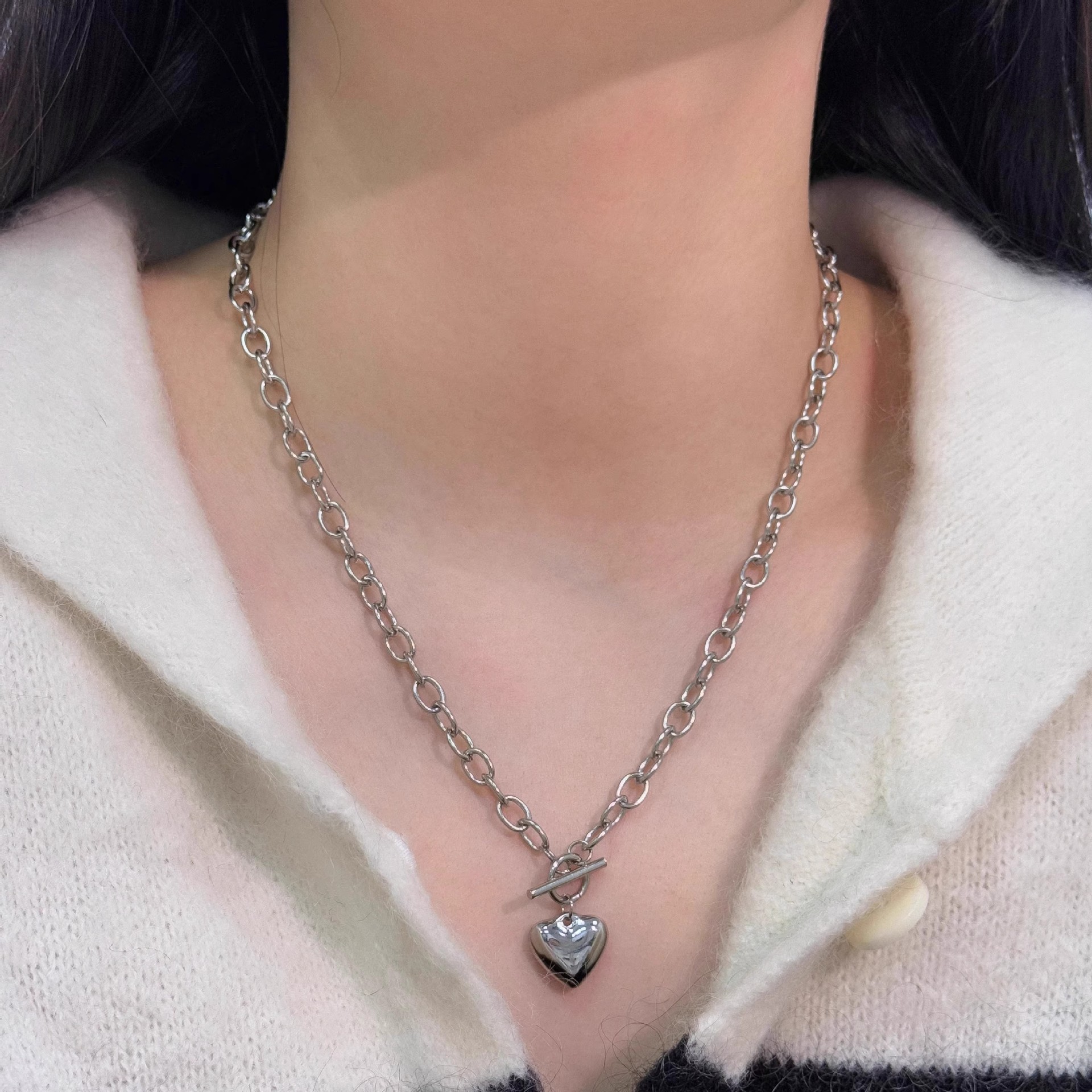 Smooth Heart Pendant Necklace With Ot Clasp In Stainless Steel_voghion.com