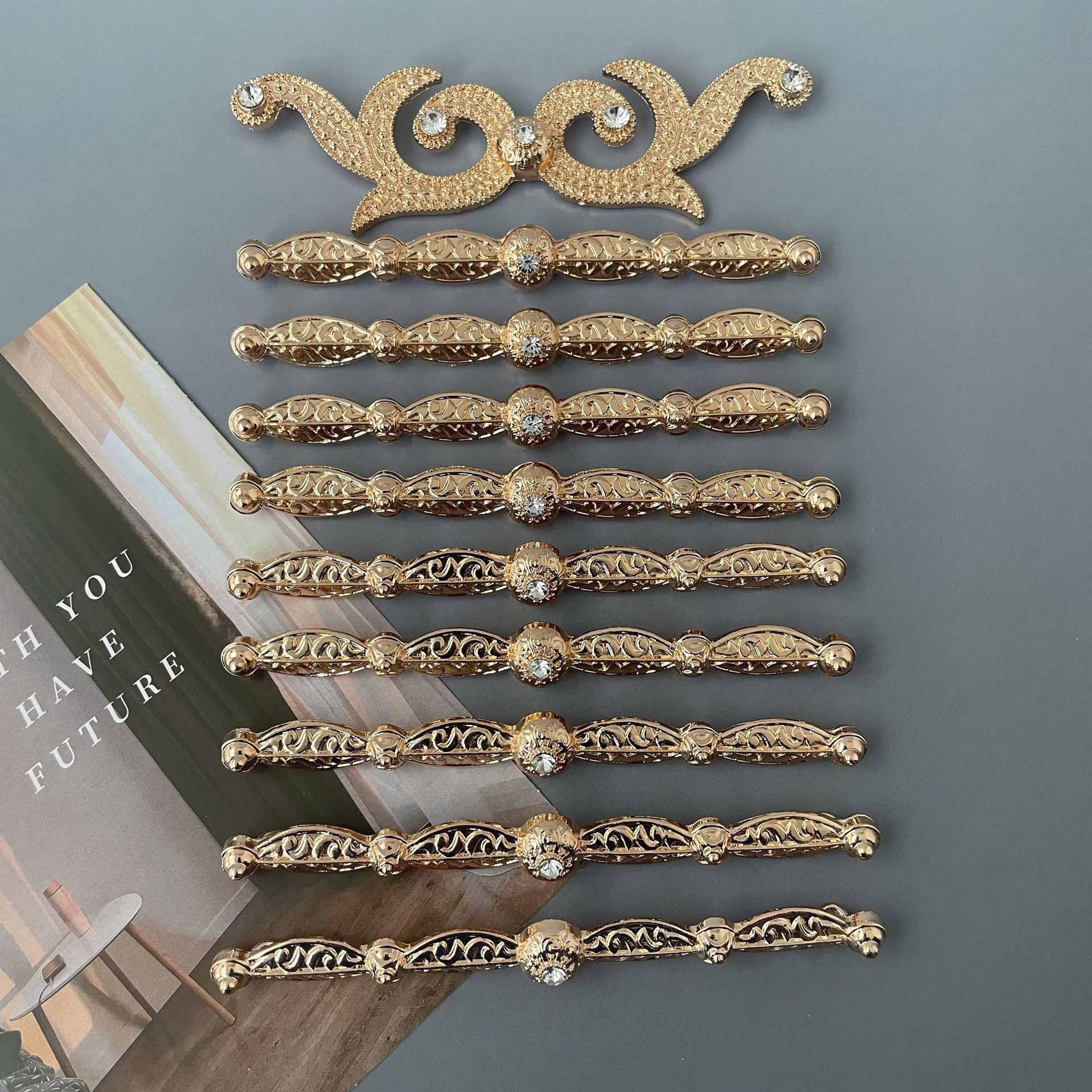 Retro Palace Style, Small Fragrance Style, Ethnic Style Belt, Caucasian Retro Accessories, Wedding Attire, Cross-Border Ready Stock