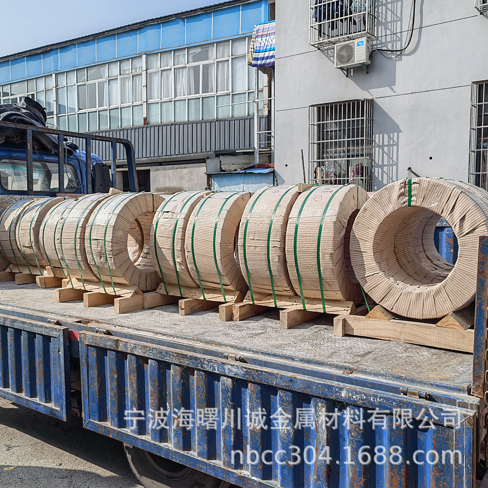 工厂供应 SS304不锈钢振荡复绕带 汽车锂电池 保温保冷设备捆绑带