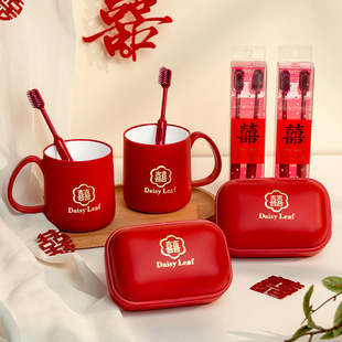�Y�鱭��һ��Ů�������Ʒ��Y��ˢ�ڱ�����ϴ�����b��c��Ʒ��ȫ