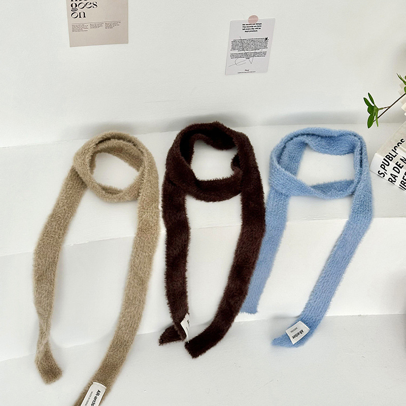 Bufandas de invierno de alta calidad nicho de diseño de lana estrecha decoración de color sólido bufandas de invierno cálidas bufandas al por mayor
