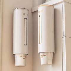 使い捨てのコップ取り器の紙コップ棚はコップを取ります。