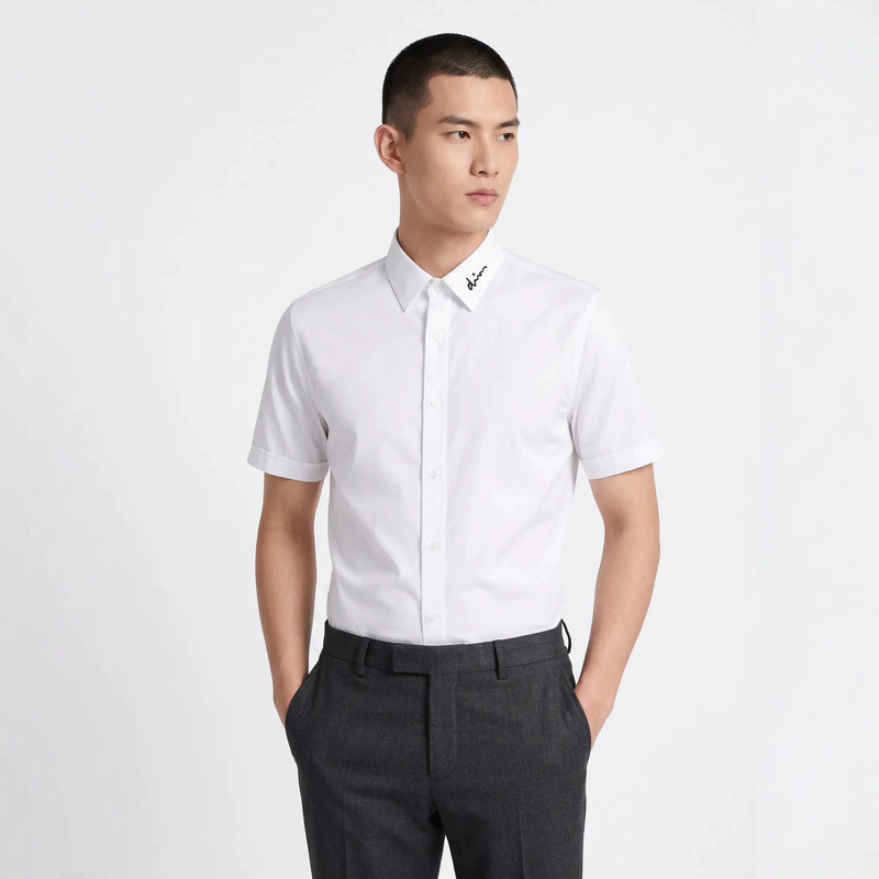 Solid Color Collar Embroidered Small Signature Men's Short-Sleeved Shirt Embroidered Tencel Cotton Business Men's Bottoming No-Iron Short-Sleeved Shirt Solid Color Collar Embroidered Small Signature Men's Short-Sleeved Shirt Embroidered Tencel Cotton Business Men's Bottoming No-Iron Short-Sleeved Shirt