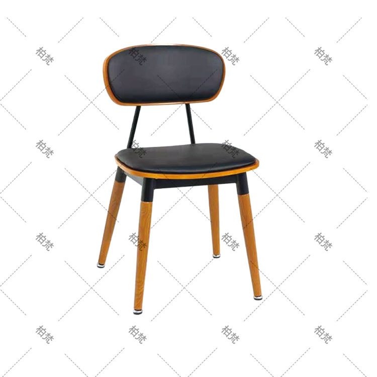 Mesa y silla de mesa