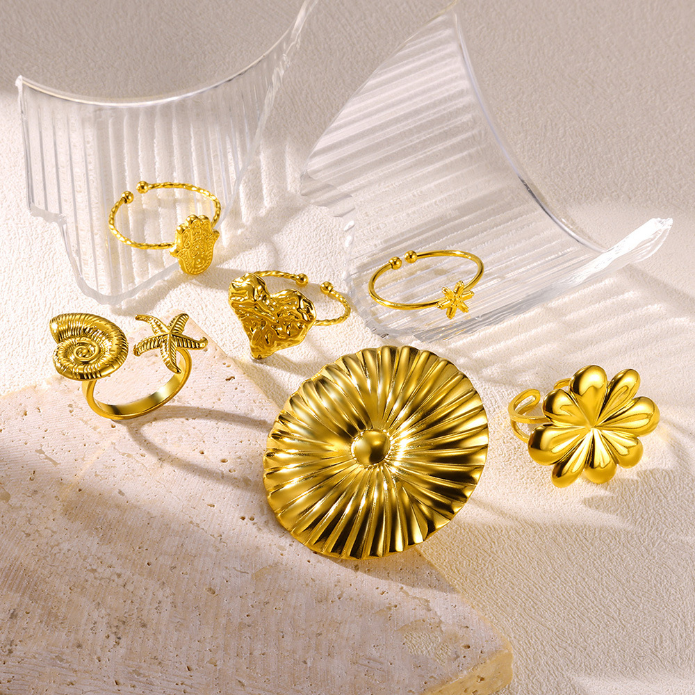 3g Weight 0.03µm-0.05µm Gold Plating Thickness PVD Coated Gold Plating Process Real Gold Plated Plating Material Open Rings Classification 1 Piece Quantity Holiday, Daily Occasion 304 Stainless Steel Material Flower Pattern All Seasons Season Women's Gender Vacation, Simple Style Style Waterproof Non Tarnish, Plating Craft PVD Coated Real Gold Plated Flower 304 Stainless Steel Vacation Simple Style Waterproof Non Tarnish Open Rings 无