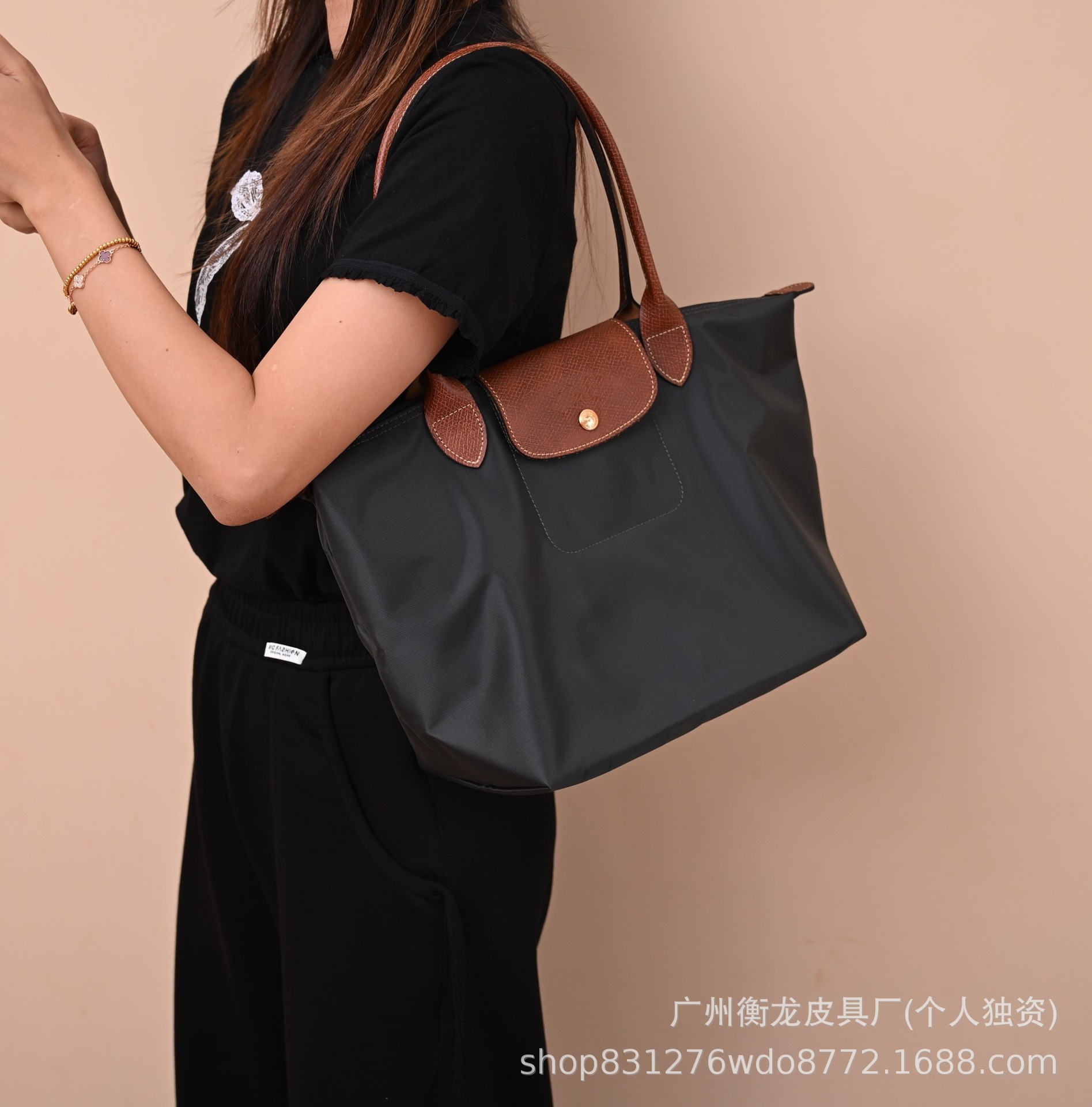 フランスのロンシャンナイロンバッグ、トートバッグ、ロングハンドルハンドバッグ、餃子バッグ、折りたたみ式ママバッグ、女性用2025年新作、ポータブル