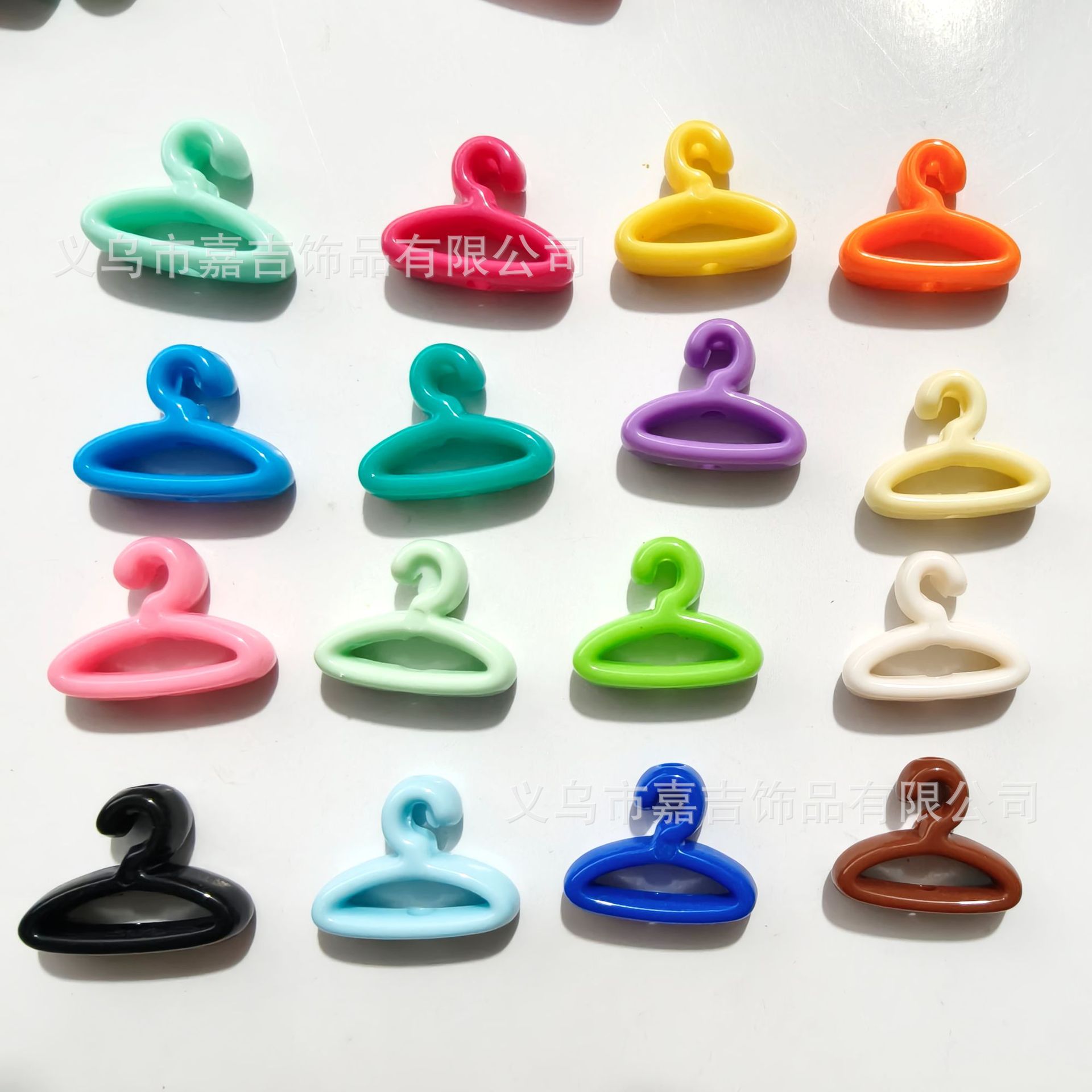 彩色亚克力衣架通孔珠 diy手链手机链头绳包挂车挂饰品配件批发